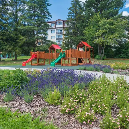 Hostel Sherpa's High Tatras Štrbské Pleso